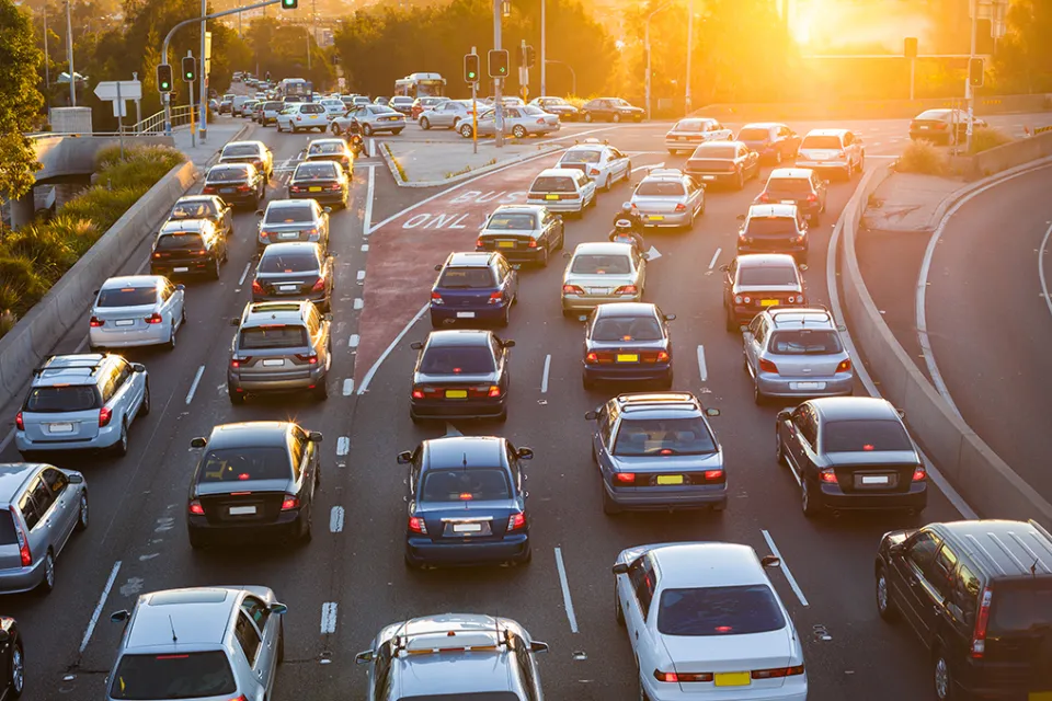 Congestion versus mobility